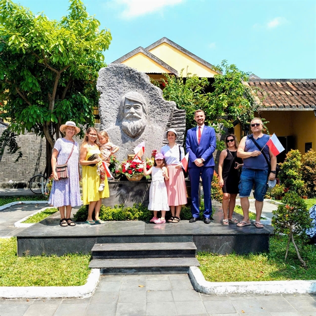 베트남, 폴란드 건축가 카지미에르츠 크비아트코프스키 기념 행사 개최