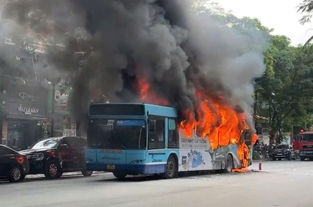 하노이(Hà Nội) 버스 화재 계기로 시내 대중교통 전역에 긴급 소방대책