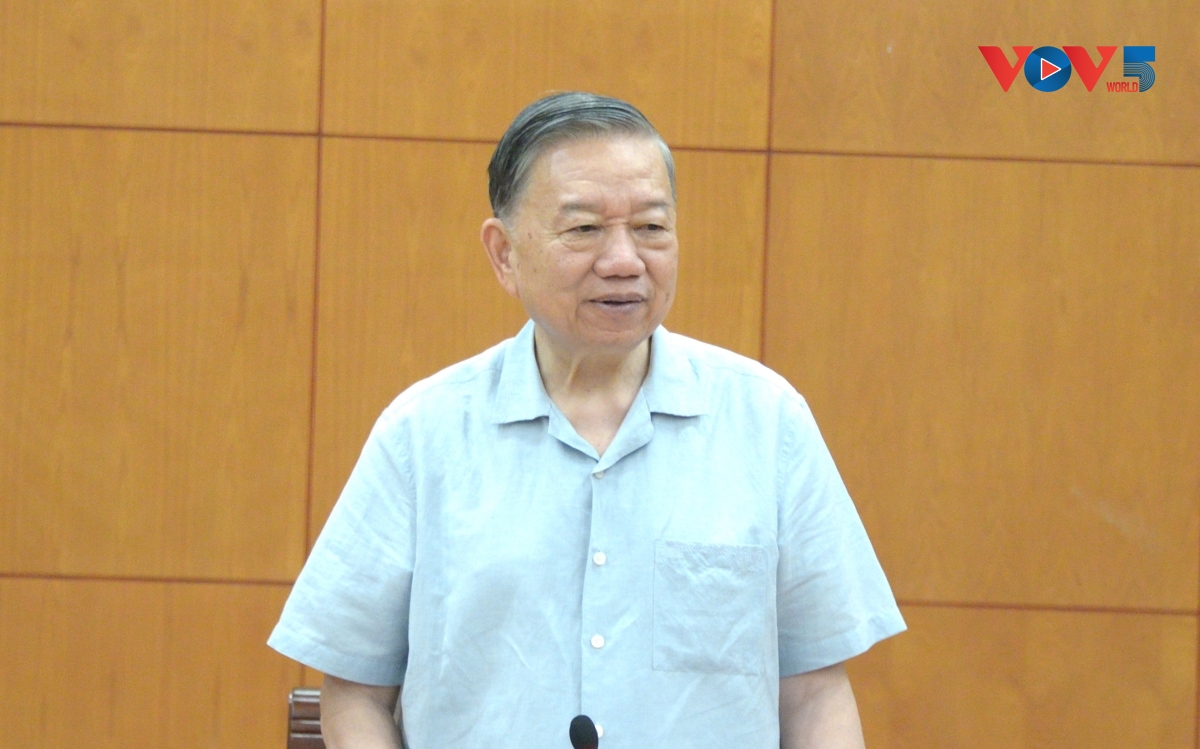 또 럼 서기장, 하노이서 양자기술 국가전략·1,000명 인력양성 지시