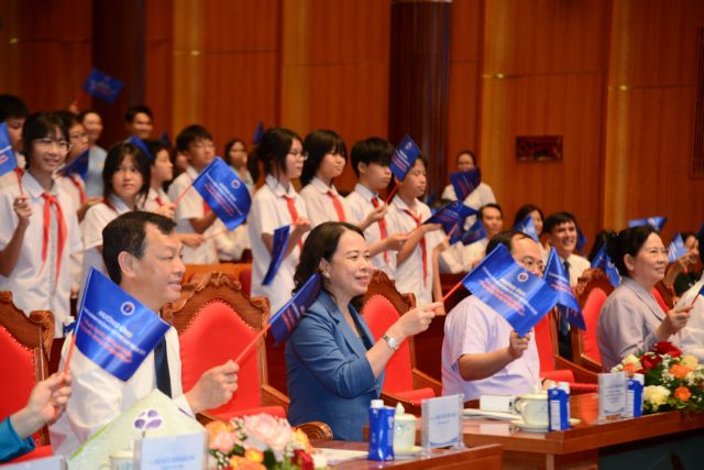 꽝닌(Quảng Ninh)서 2026 아동 행동월 출범…디지털 시대 아동 보호 강화