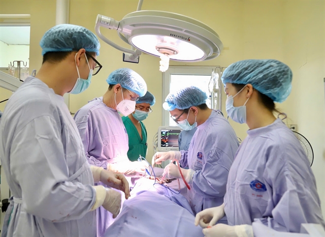 하노이(K)병원, 74세 타이응우옌(Thái Nguyên) 남성의 3kg 초대형 폐종양 수술 성공